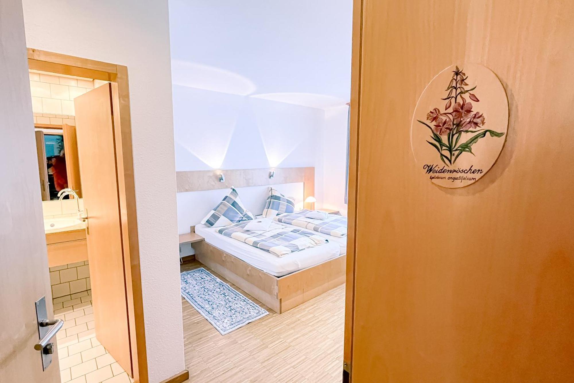 Alte Drogerie Hotel Garni Anholt Экстерьер фото