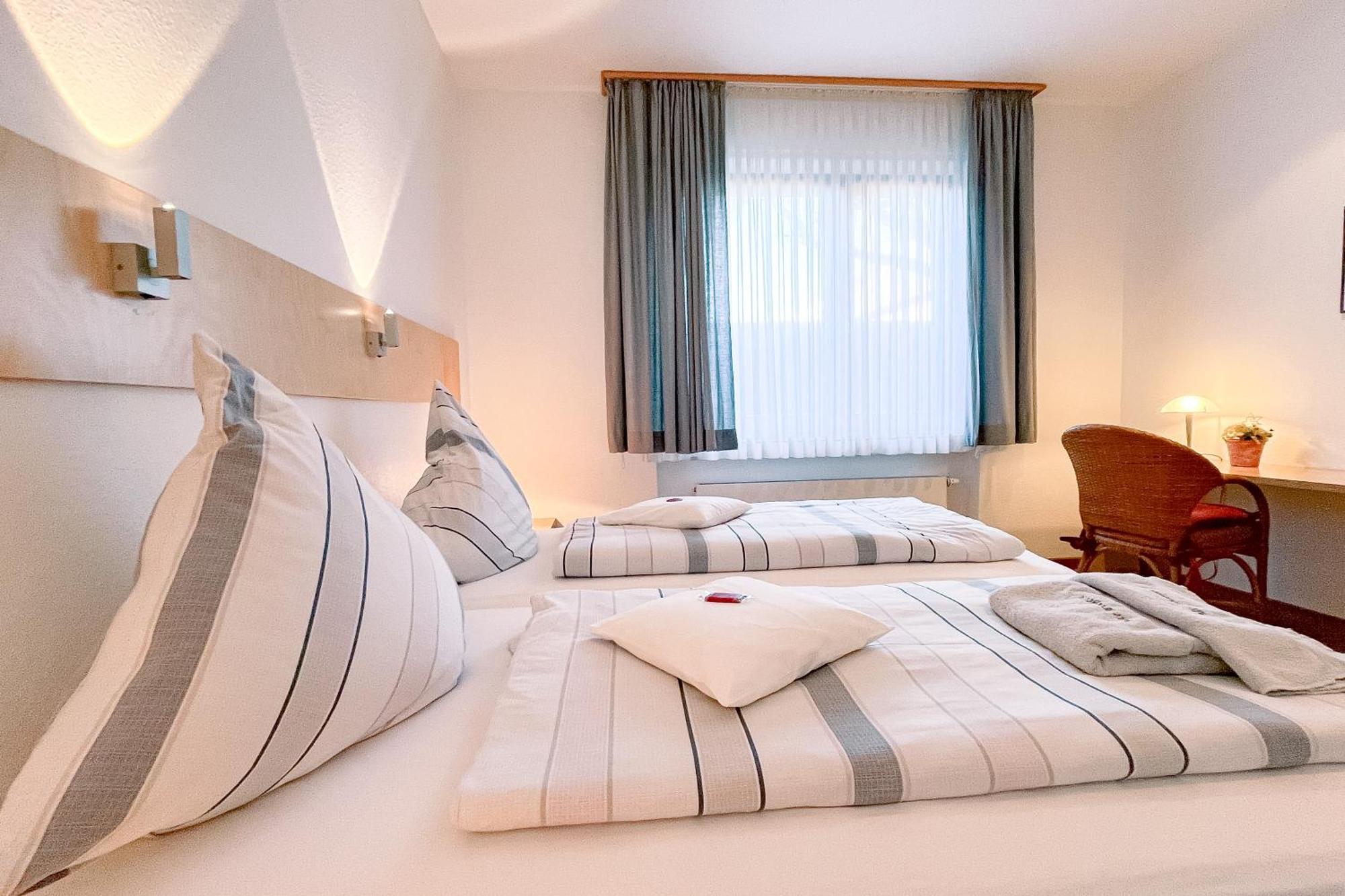 Alte Drogerie Hotel Garni Anholt Экстерьер фото